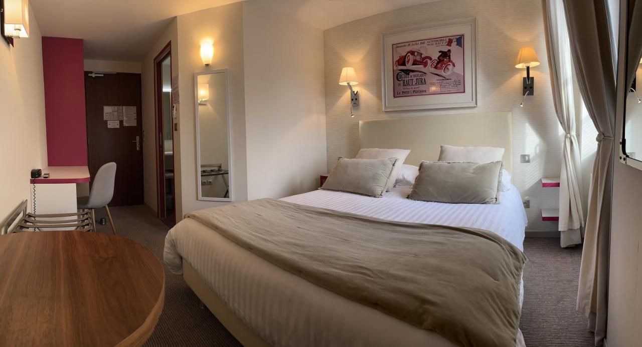 Logis Hotel Des Messageries อาร์บัวส์ ภายนอก รูปภาพ